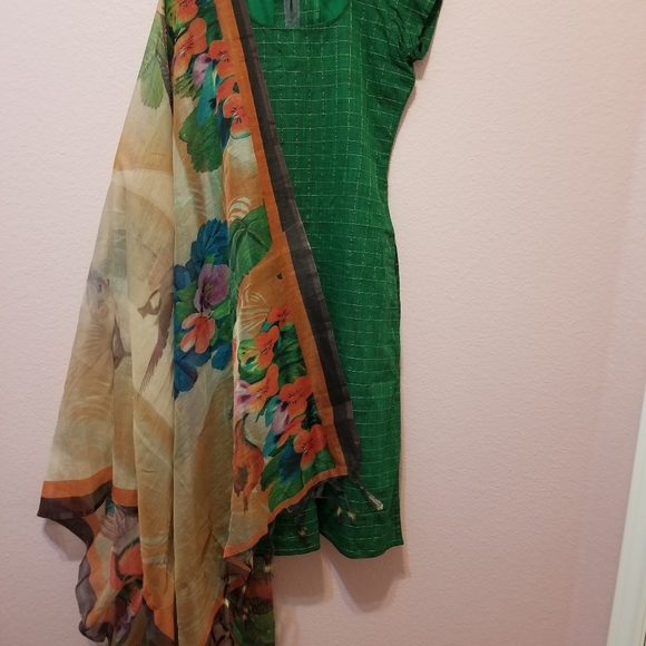 Indian pakistani kurta dhupatta kameez - Picture 2 of 3